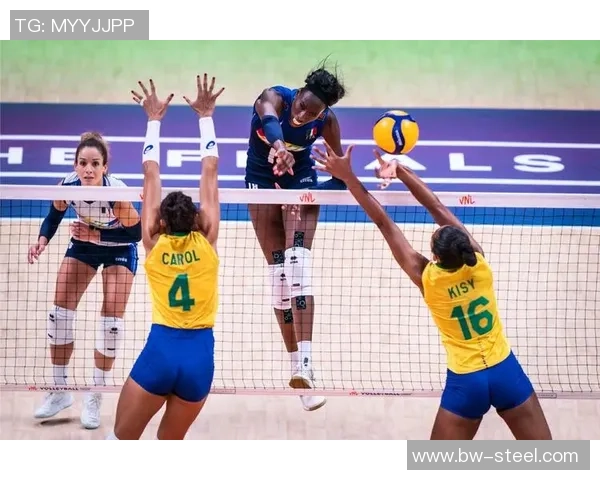 武汉排球队以62分稳居杯赛积分榜首位展现强劲实力